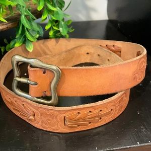 Lucky Brand M belt